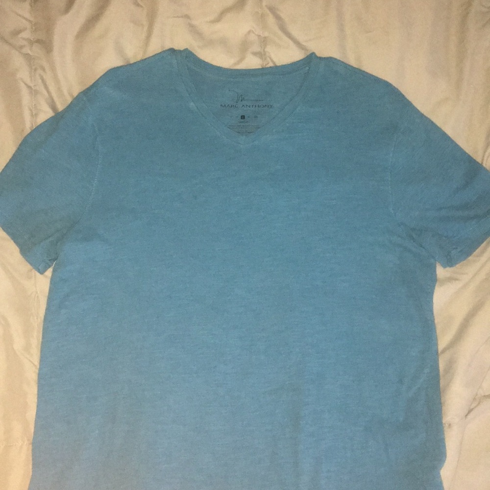 MARC ANTHONY V NECK